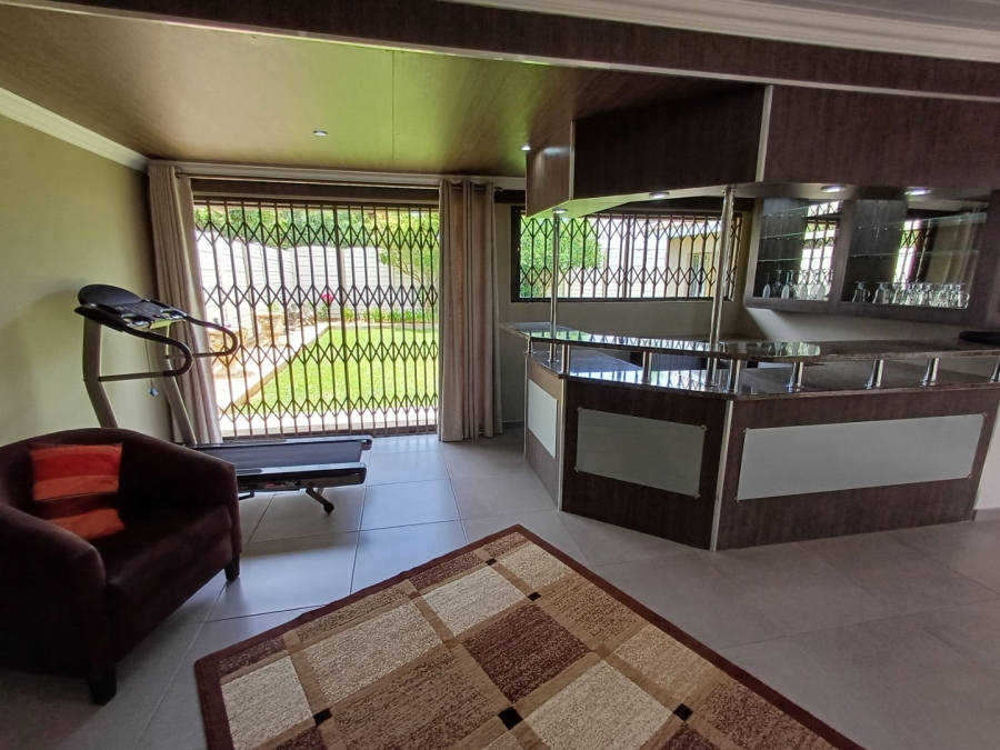 3 Bedroom Property for Sale in Langenhovenpark Free State